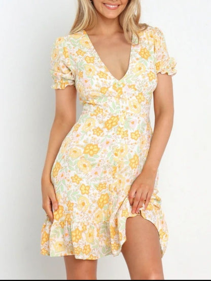 Hazel Blues® |  Ruffled Hem Printed Short Sleeve Mini Dress